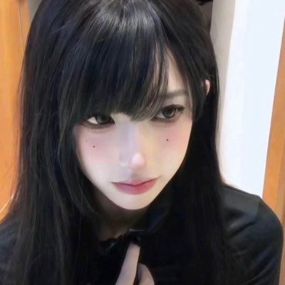 lulululhan38920's profile picture. 