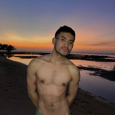 iamxavierykeith's profile picture. F a s h i o n S t y l i s t || Bar Host/Promoter || Dancer || Athlete