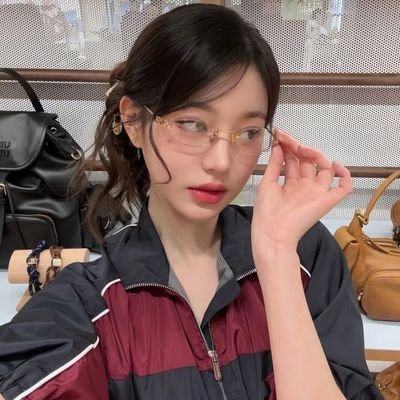 glowyrue's profile picture. lolitubeは匿名でご利用いただける動画配信サイトです。我々はプライバシー保護、動画品質向上を最優先事項としています。