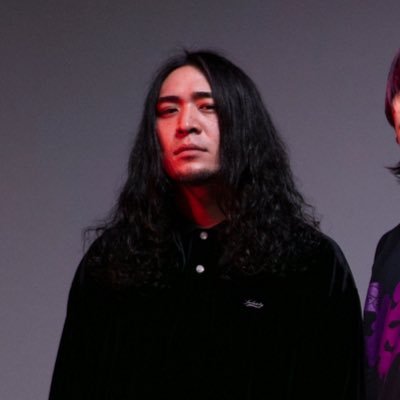二児父ニキ👨Azami(@Azami_jp)でギター弾いてます。酒/古着/巻きタバコ/HIPHOP を嗜みます。 instagram📸 https://t.co/xDZ1BxdEBD