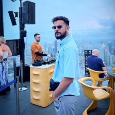 Do you Know me?🤔
I am a #Freak for #Cricket🏏 #IPL 🏏#SocialMedia📱 #Travelling🧳 #Contest📲
#Music🎵 #Food🥘 #Gadgets🎧 #Sports🏸#Fitness🤸 #Bollywood👩