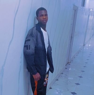 there are so many ways to make money from online with just your smartphone and your date
and people like you 🫵 yes you don't know so I'm here to help you