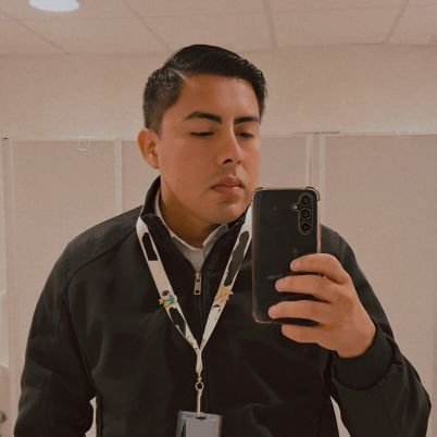 7af2e4a3f95b4d3's profile picture. 