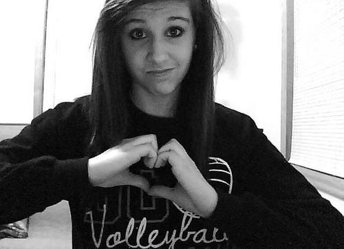 LizzieDennis13's profile picture. I'm just me, and no one can change it. (: