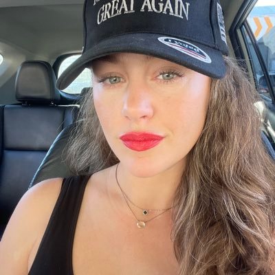 Human. Occasional Mermaid 🧜♀️ Animal lover. Red & Pure blooded. MAGA. MAHA.❤️🌊