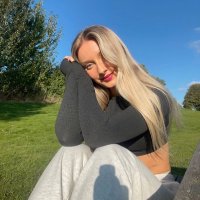 Ermira lika (@ermira_curves) 's Twitter Profile