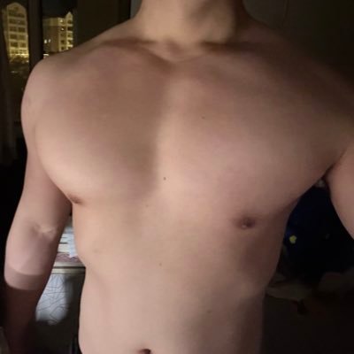 tkksss2's profile picture. 雕刻肉體