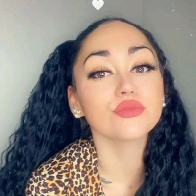 📍☃️Your favorite whore 🥲we didn't grow up the way we wanted to 😔we didn't have everything we wanted ..if it's expensive it's because we stole it 🥺