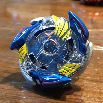 ヴぁルぷょ🐟🍴さんのプロフィール画像