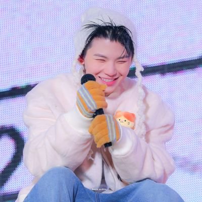ੈ✩‧₊˚ this user had no idea that she will fall in love with #우지, #지훈, #희승 and #니키 ⋆ ★ fa + sbt acc ✩˖*°