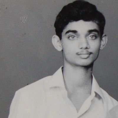 KMP82619126's profile picture. 1953 Model,

SANATHANI HINDU