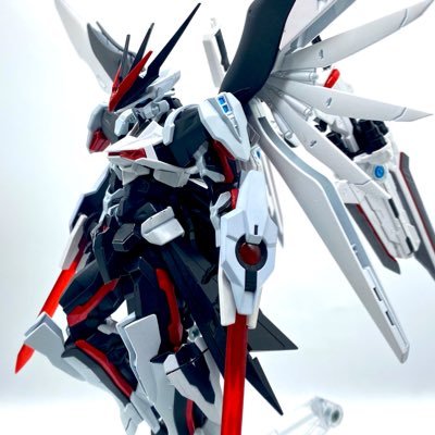 ガンプラは素組みから全塗装、改造からミキシングまで手広く、あとはゲーム投稿などなど、ヘッダーは @nostressbb さんに作成してもらいました #ガンプラ #ガンブレ4 #ガンブレ3 ガンブレ4はPS勢