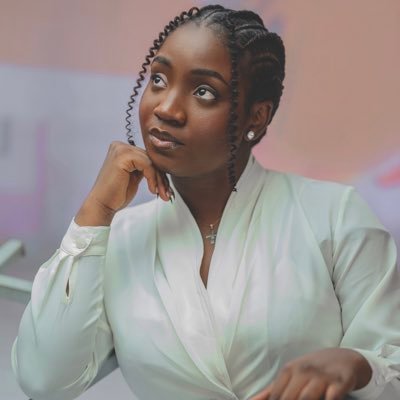Isaiah 60:3💫||The King’s Daughter👑||Nursing Student⛑️