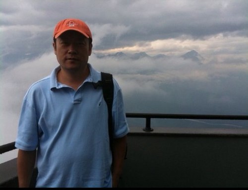 h2xianzhe's profile picture. 