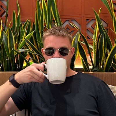 scalewithemil's profile picture. Founder of Profida

Helping European B2C brands scale through paid ads & strategic consultancy

https://t.co/A3izOUkXeQ