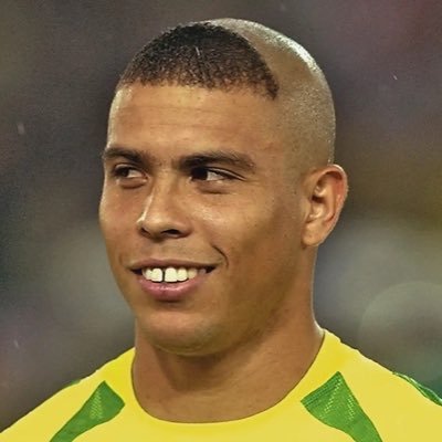 Benny_382's profile picture. #sorare Fußball und Musik…