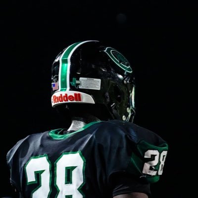 ’26 | DE/TE @ConnallyFb | 6’3 225 | 3.7 GPA Gmail: didierthorpe5@gmail.com
