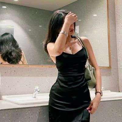 sakshi_kohale's profile picture. I believe on myself..
 be yourself 🖤
into  tech🌼🦋
work in Pune 📍
Pune🔄 Hyderabad 🏠
beginner developer 👨💻