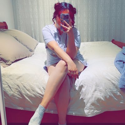 Eleviia_x's profile picture. ᴇʟʟʏ🤍 ❥ ᶠᵁᶜᴷ ᴸᴼⱽᴱ ੈ✩‧₊˚ ♡ ❥ ᴛᴡɪᴛᴄʜ ᴀғғɪʟɪᴀᴛᴇ ❥ ʜᴜɴᴛᴇʀ ᴍᴀɪɴ 🖤 ❥ ʜʀ ʟᴇᴀᴅ ғᴏʀ @FangUprising 🐺 & @KazokuNation 🌸 ❥ ᴠɪᴏʟᴇᴛ 🕊 ✩₊˚.⋆☾⋆⁺₊✧