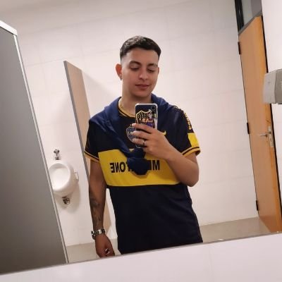 Cuartetero 🐒
Boca juniors y nada mas ❤
Riber la concha de tu madre⚰
Leo🦁♌