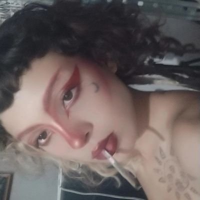 21y
Maconheira tatuada, safada & criadora de conteúdo +18
👣34/ 1,53
IG: @Cruellitacovil