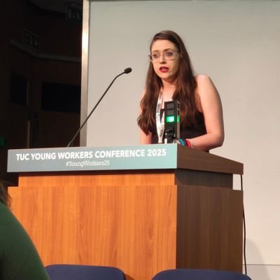 Trade union activist.
Socialist.
Weirdo.
All views are my own.
🇵🇸✊🏻