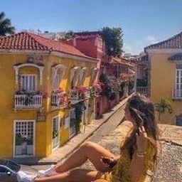 Ymivea1222's profile picture. 