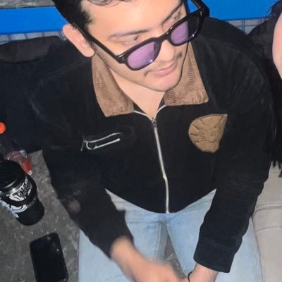 djarumsuuper's profile picture. wel-cum to my random world