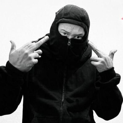 kyfiyanda's profile picture. Pengen kemana mana naik kuda abis itu melihara ayam kate, anjing, kucing, koala, uler kalo bisa sekalian sama kuda nil