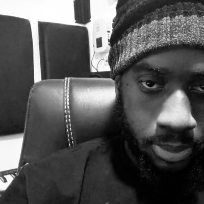 thatboyfeezy's profile picture. Music producer🎛️ Xolid Music Recordz