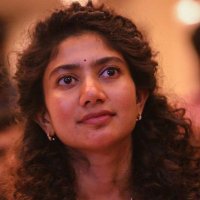 கார்குழலி (@she_is_distinct) 's Twitter Profile