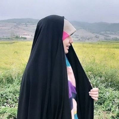 ✨️دختر یِ پیرغلام✨️ فعال عرصه اجتماعی سياسی فرهنگی یادم نمیرودکه همه عِزتم تویی من پای سفره ی تو شدم مُحترم #حسین / اللّهُمَّ اجْعَلْ عَواقِبَ امُورِناخَیْرا