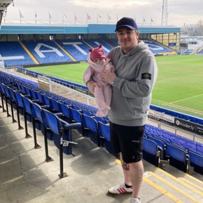 PaulPtoafc83's profile picture. Proud father of a daughter. OAFC ST holder. Living kidney donor. Lover of Madchester Music, Adidas trainers, concerts, Boxing & films💙🧡RIP Mike 💚🤍🧡