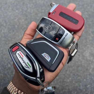 Adebayo45253039's profile picture. ADEBAYO. A Tasuedite IP Marine Transporter # June born CHELSEA fan . @chelsea https://t.co/8RdZ6FBTUx