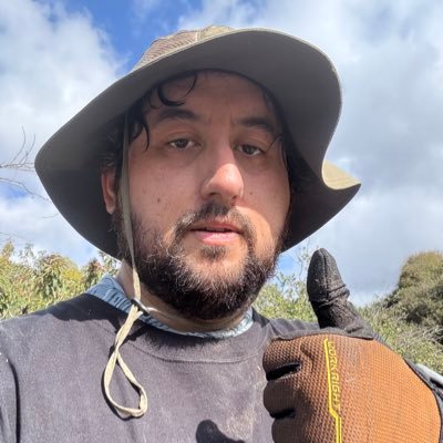 ivanlo22's profile picture. IG ivanlo2 YT: ivanlo2 TikTok: ivanlo222 FB: ilopez87 Discord: wolf6974 Steam ivanlo2 Twitch trokaszero Snapchat ivanlo222 Roblox:  BurgersAndFries2023