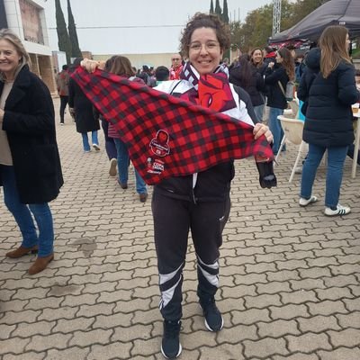 Tenaloza's profile picture. Aficionada del @Basket_Zaragoza y madre de familia