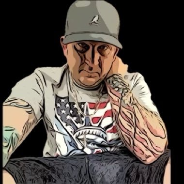 🙏passive🙏 👊AGGRESSIVE👊 #GenX🙅 #Capitalist 💵 #ARMYdad ⭐️ #AmericaFirst 🇺🇸 #WeThePeople🗽#CatWhisperer🐈 #lakelife🚤💎my wife IS my life💎#WhoDat⚜️#BBN🏀