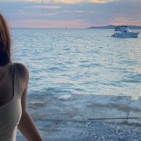 Ece Akbulut (@akblutece) Twitter profile photo