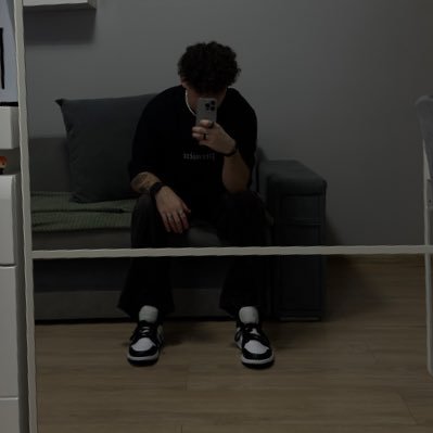 krystiamatuszak's profile picture. 