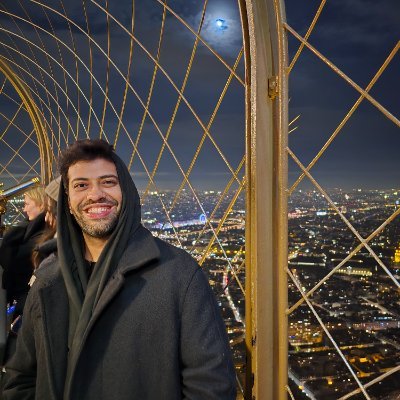 Rishabhk07's profile picture. Engineering @meta | 
Learning | Building |