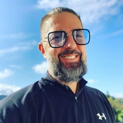 davidishappy27's profile picture. Melodic moments