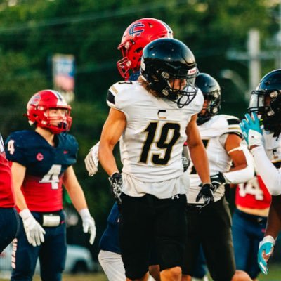 HectorR2235284's profile picture. 5’9  CO/27 Saftey for Springfield central high state qualifier for wrestling phone/413-474-0542 email-hr3530210@gmail.com