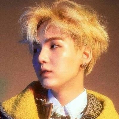 vocetadelirando's profile picture. @𝐢𝐜𝐲𝐩𝐡𝐞𝐫𝐲𝐨𝐮                                                                                            
▪︎ taegi lovers
- BTS is coming bitches!