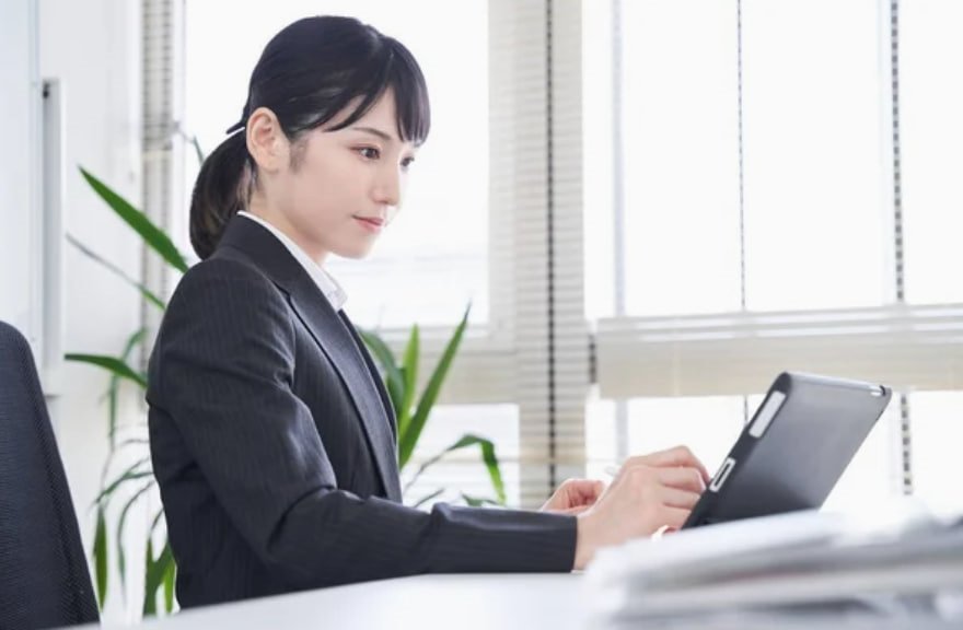 🚀 新しい在庫コミュニティがオープンしました!
今すぐ参加して、3 つの限定株式ヒントを無料で入手しましょう!
毎日の市場分析と取引戦略
長期的な成功のための高度な投資戦略
ポートフォリオの最適化とリスク管理
経済とマクロトレンドに関するインサイダー情報
LINEを追加してすべてゲット!