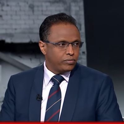مذيع أخبار بقناة الجزيرة.
Instagram @abdisalamfarah
