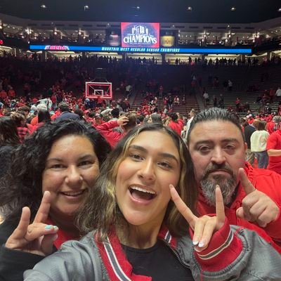 Proud Burqueño, bit pusher and Lobo Fan. Don't forget: Raaaaaaiiiiiiiiidddddddeeeerrrrrrsss! #RN4L All tweets are my own personal views.