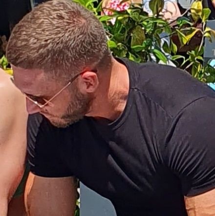 Lukeknightuk99's profile picture. 