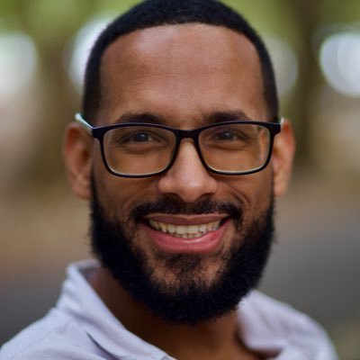 La palabra correcta para describirme es la versatilidad. Estudiante de Psicología indust. Cafetero ☕ amante de los videojuegos 🎮 el cine 🎬 y la tecnología 💻