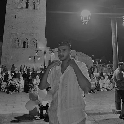 ElkandiOmar's profile picture. 