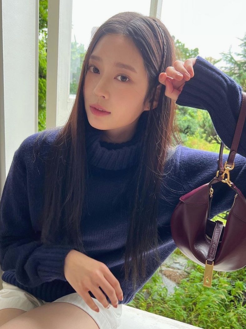 KhadijahRu6943's profile picture. 🚀 新しい在庫コミュニティがオープンしました!
今すぐ参加して、3 つの限定株式ヒントを無料で入手しましょう!
毎日の市場分析と取引戦略
長期的な成功のための高度な投資戦略
ポートフォリオの最適化とリスク管理
経済とマクロトレンドに関するインサイダー情報
LINEを追加してすべてゲット!